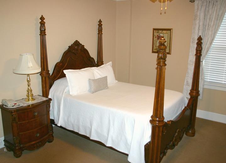 The Woodford Inn Versailles Εξωτερικό φωτογραφία